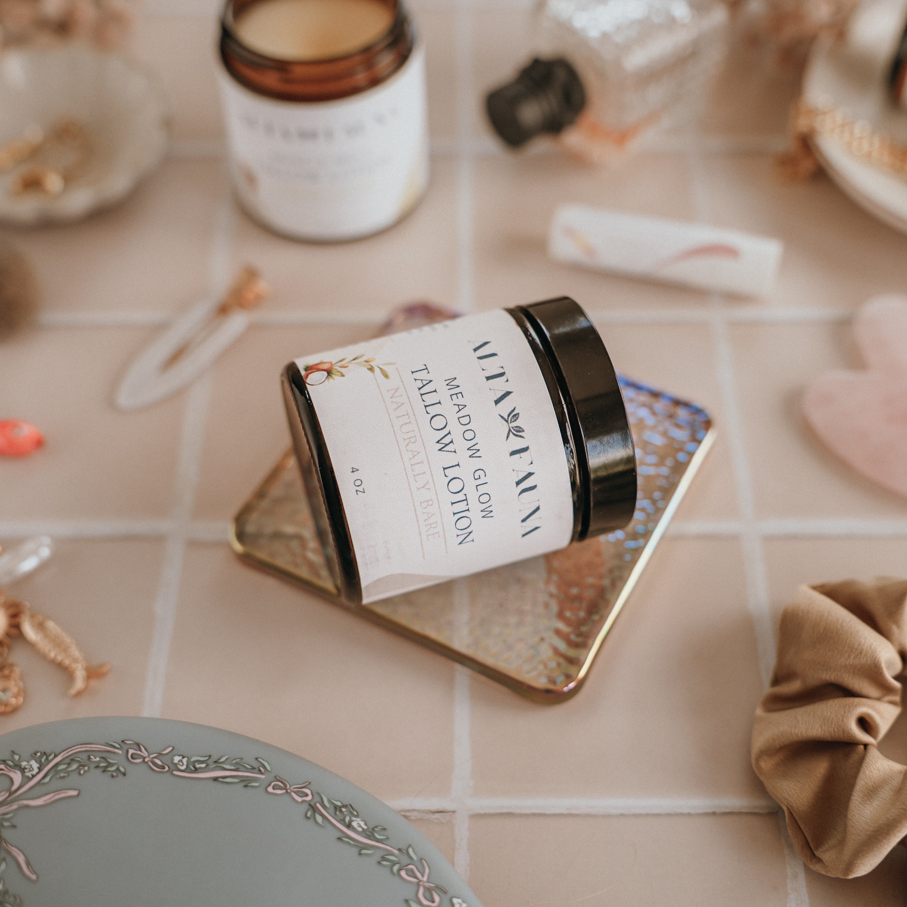 Alta Fauna Naturally Bare (unscented) 4oz tallow hand cream in amber jar for dry, cracked skin hydration
